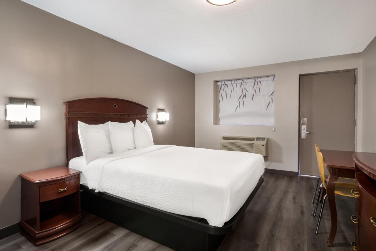 Red Carpet Inn أديسون المظهر الخارجي الصورة