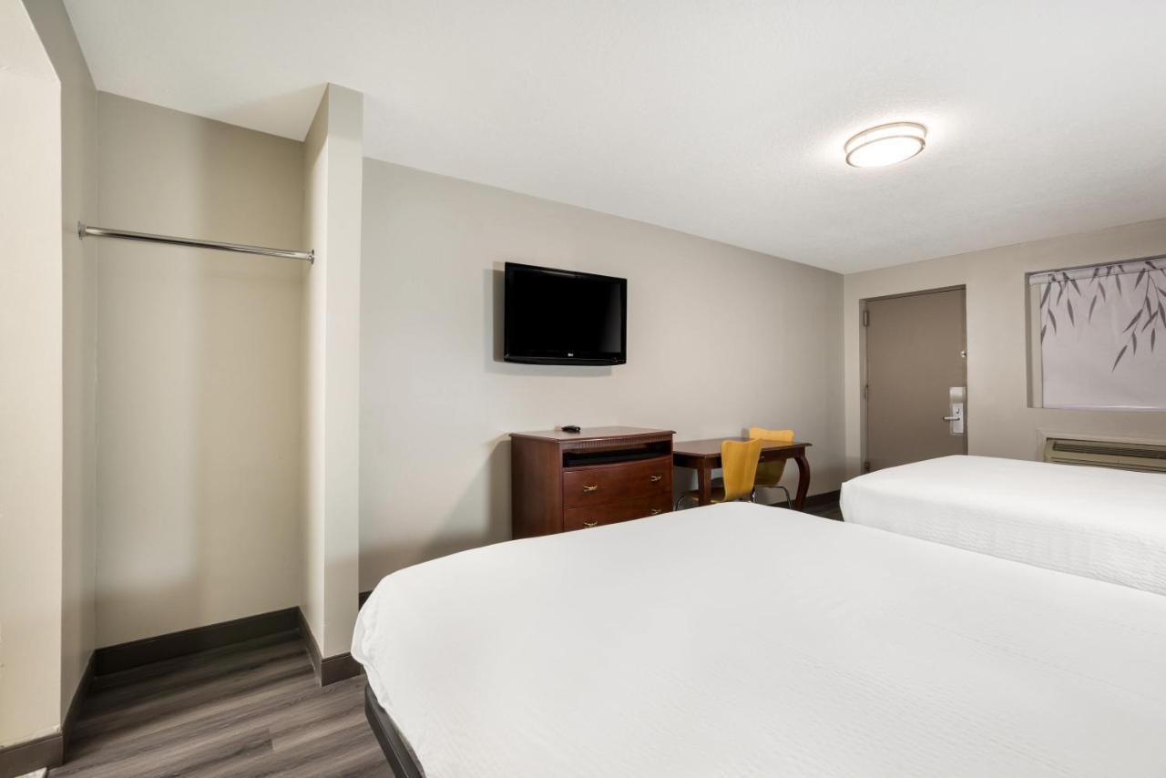 Red Carpet Inn أديسون المظهر الخارجي الصورة