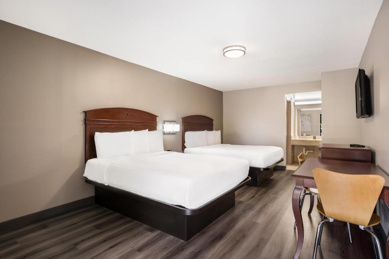 Red Carpet Inn أديسون المظهر الخارجي الصورة